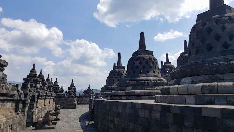 borobudur tapınağı1