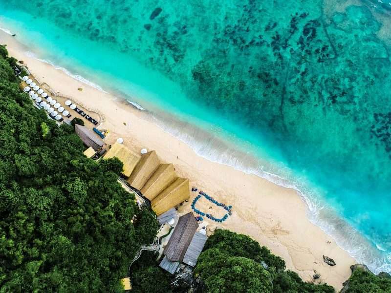 Balinin en iyi beach clublari