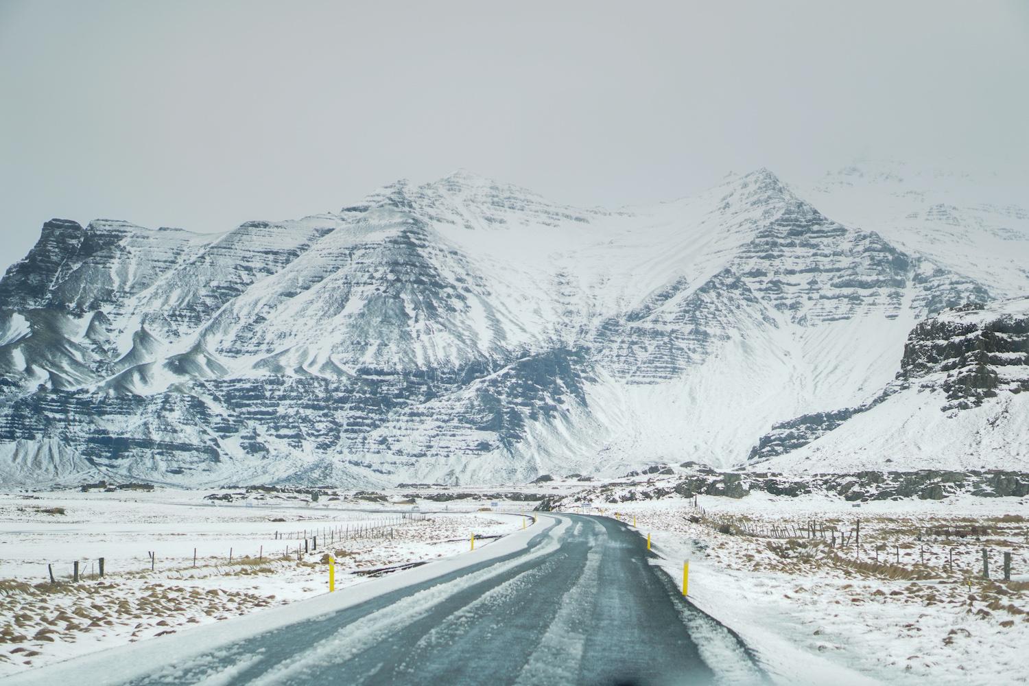 İzlanda'da Gezilecek Yerler